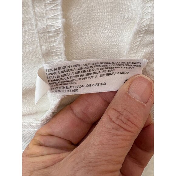 White Denim Vest "What Would Dolly Do?" Embroidery On Back Sleeveless Size M - Picture 13 of 16